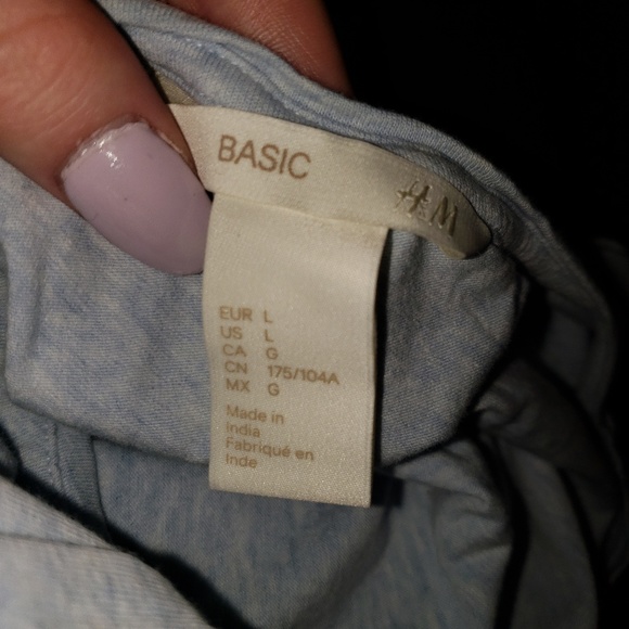 H&M basic tanktop - Picture 2 of 3
